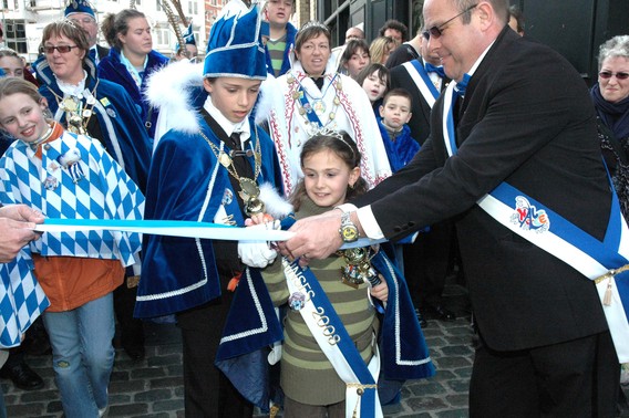 Opening_foor_carnaval_2_gr