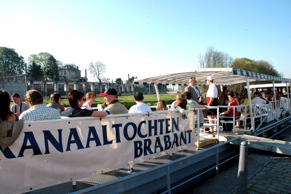 Halle_kanaaltochten