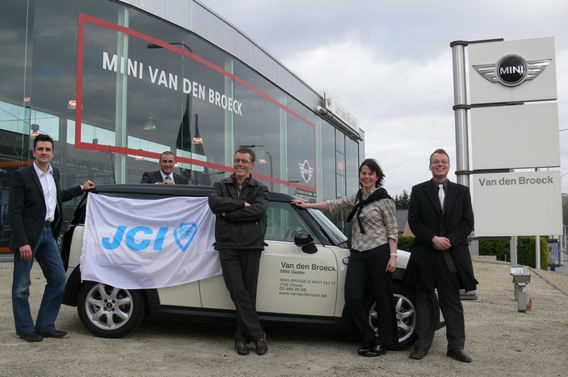 Jci_quizt_bij_mini