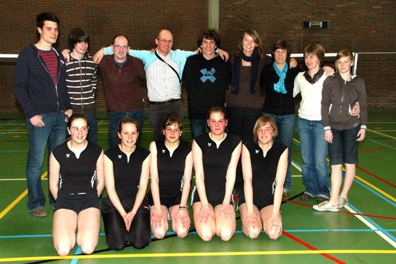 Halle_badminton_2_gr
