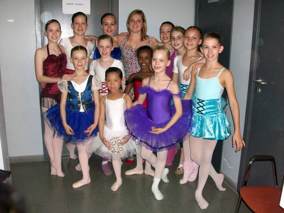 Ballerina_in_dinant_2