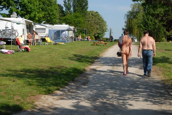 Colpaert_nudisten_3