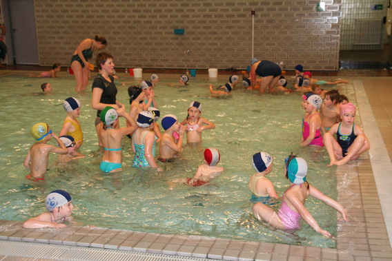 Editiepajot_roosdaal_zwemweek_02_willy_appelmans