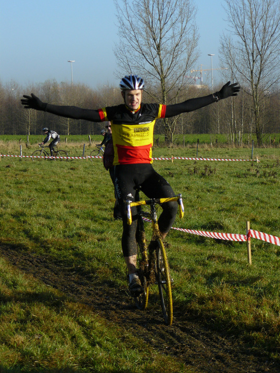 Cross_2008-12-07_6