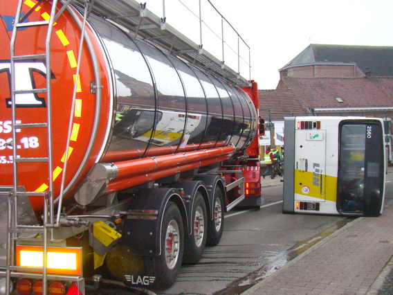 Deschuyffeleer_rampoefening_oetingen_2008__4_