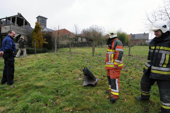 Herfelingen_ontploffing_fles_