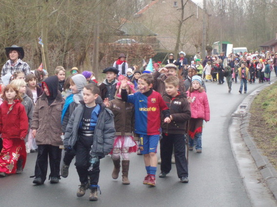 Editiepajot_ternat_carnavalstoet_foto_ludo_van_der_cammen__1_