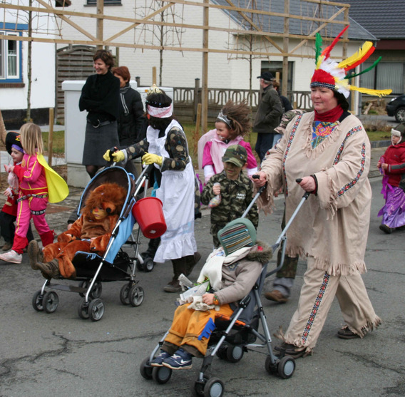 Editiepajot_roosdaal_carnavallombeek_foto_04_willy_appelmans