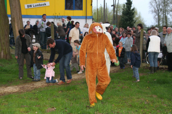 Editiepajot_roosdaal_paashaasgezinsbondlombeek_fot0_03_willy_appelmans