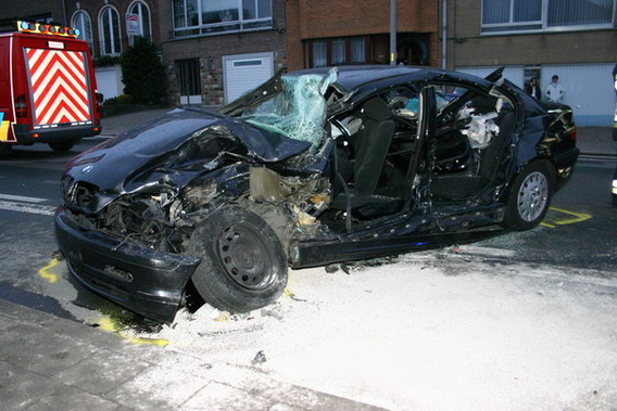 2009_04_19_ongeluk_dilbeek_003