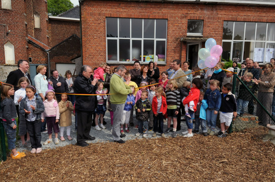 Bell_opening_speeltuin