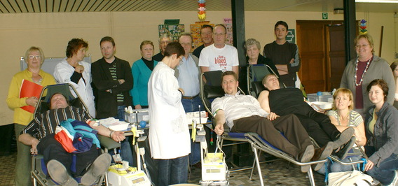Editiepajot_bloedgeven_herne_mei_2009__foto_deschuyffeleer__1_