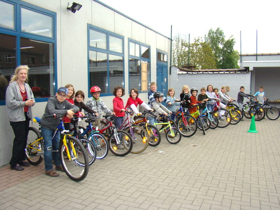 Editiepajot_fietsweek_de_regenboog_herne_deschuyffeleer__1_