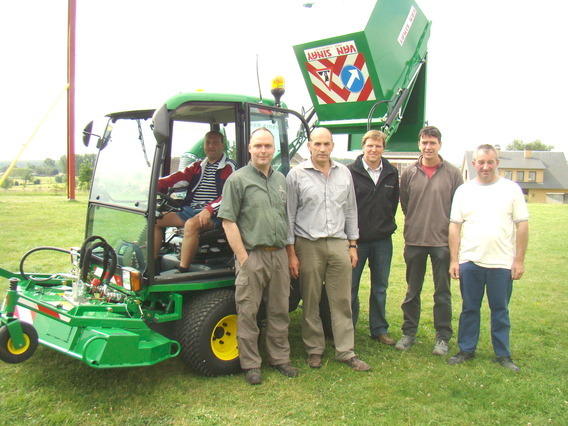 Editepajot_john_deere_zitmaaier_foto_deschuyffeleer