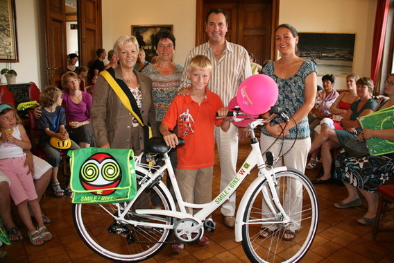 Editiepajot_dilbeek_winnaar_fiets_actie_met_belgerinkel_naar_de_winkel_2009_foto_jean-pierre_schoukens