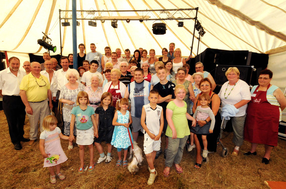 Halle_wijkfeest_windmoleken