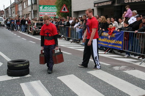 Editiepajot_liedekerke_sterkste_man_foto_jacky_delcour__2_