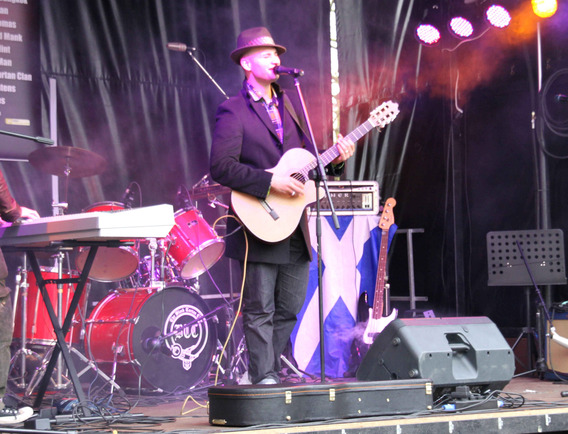 Editiepajot_roosdaal_fritrock_foto_03_willy_appelmans