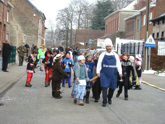 Carnaval_herne_en_bever_-_deschuyffeleer__4_