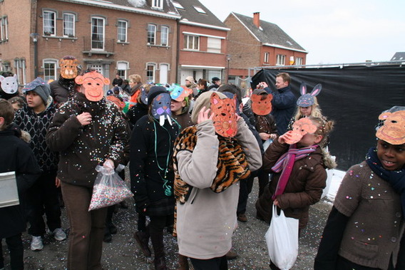 Editiepajopt_liedekerke_carnaval_op_school_foto_jacky_delcour__6_