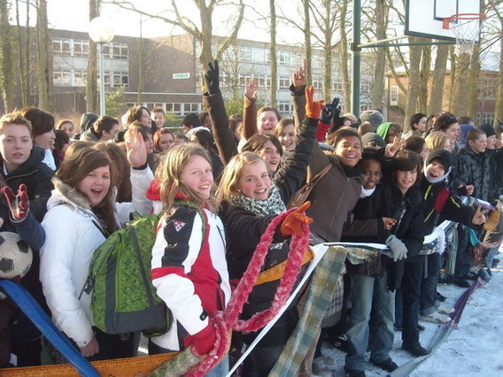 Editiepajot_asse_vijverbeek_leerlingen_ingepakt__foto_ep
