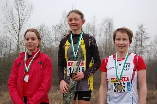 Isabelle_collier_brons_pk_veldlopen