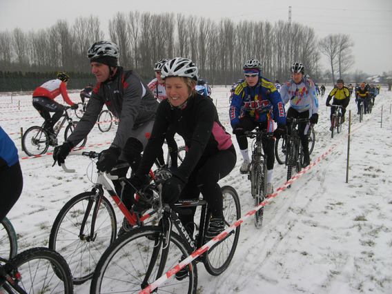 Editiepajot_-_cross_14-02-2010_6_caroline_de_mondt__3_