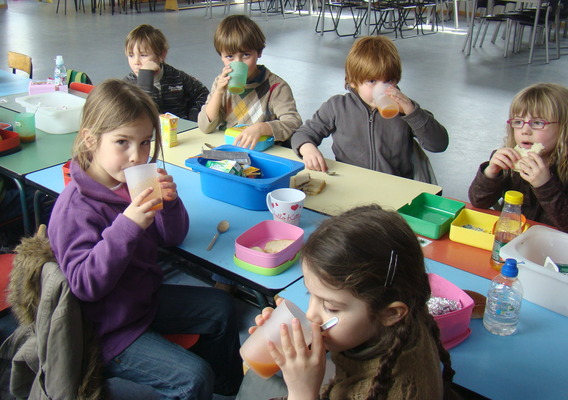 Zonnesttraal_en_gbs_regenboog_soepproject_-_deschuyffeleer__3_