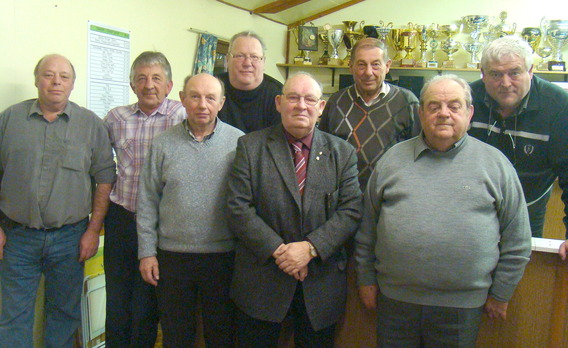 Pelote_club_bever_voorstelling_ploeg_2010_-_deschuyffeleer__1_