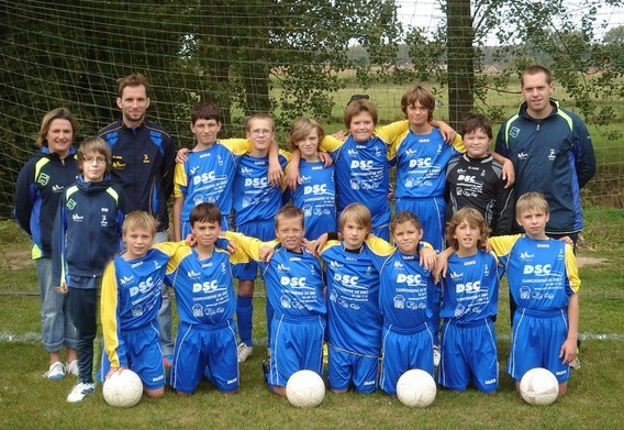 Editiepajot_gooik_miniemenvoetbalkampioen_foto_01_willy_appelmans