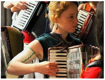 Editiepajot_roosdaal_indeluwteaccordeon_foto_01_willy_appelmans