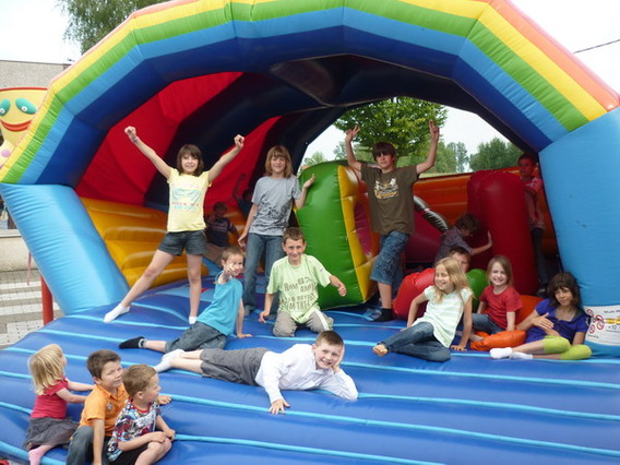 Editiepajot_tollembeek_schoolfeest_foto_luc_van_steenberge