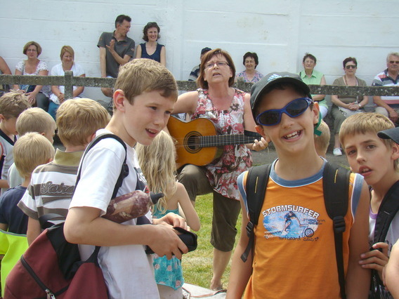 Ak_cent_laatste_schooldag_en_vuil__18_