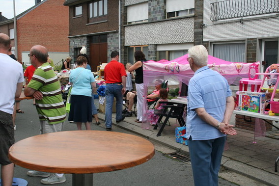 Editiepajot_liedekerke_feest_bombardonstraat_foto_jacky_delcour__3_