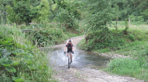 Herfelingen_ww_avondmountainbike_-_deschuyffeleer