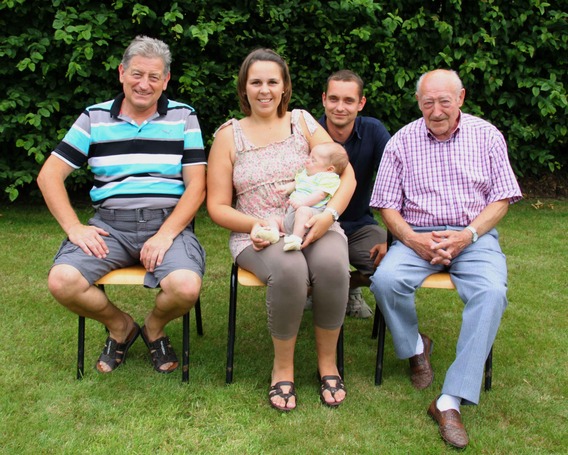 Edittiepajot_roosdaal_viergeslachtvandenspiegel_foto_01_willy_appelmans