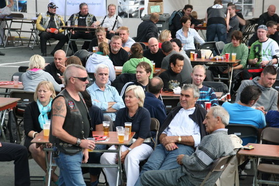 Editiepajot_liedekerke_motards_2010_versalg_foto_jacky_delcour