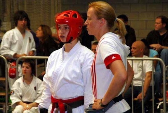 Editiepajot_halle_karate_1_foto_kos