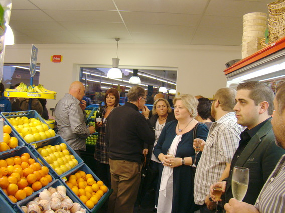 Opening_primawinkel_lindestraat_herne_-_deschuyffeleer__15_