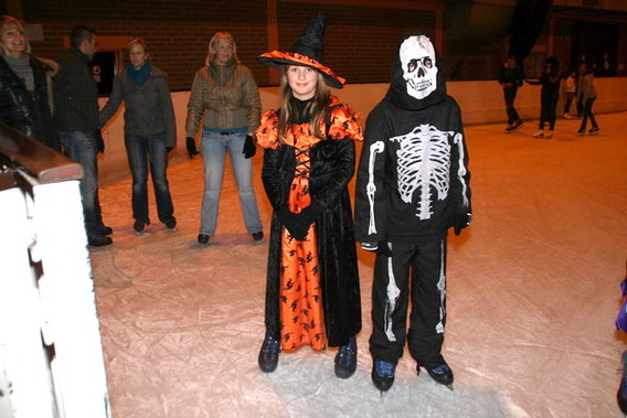 Editiepajot_liedekerke_halloweenschaatsen_2010_foto_jacky_delcour__2_