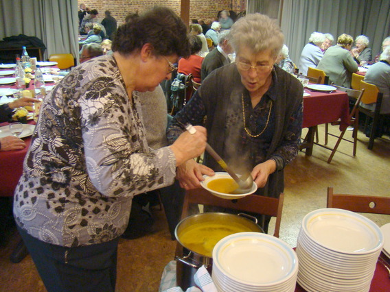 Nieuwjaarsdiner_de_tweede_jeugd_bever_2010__6_