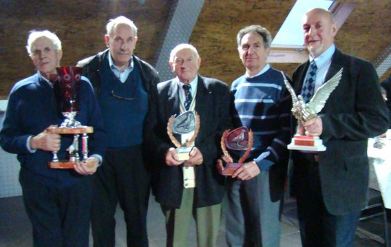 Kampioenenviering_de__vrijheid_duivenbond_-_deschuyffeleer_jan_2011__20_