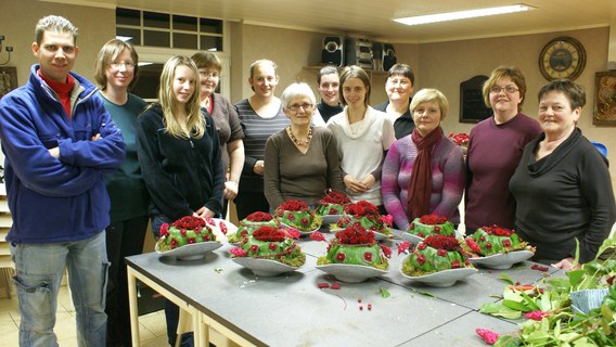 Bloemschikken_kvlv_herne_feb_2011_valentijn_-_deschuyffeleer__5_