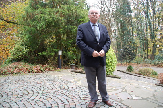 Editiepajot_bart_devill___huldiging_hugo_casaer_door_gemeenteraad