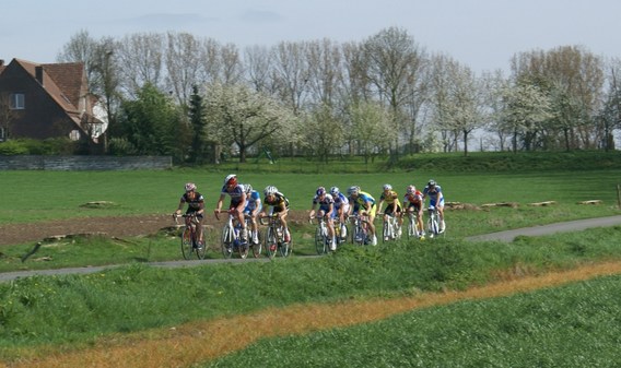 Koers_herne_6_april_2011__deschuyffeleer__4_