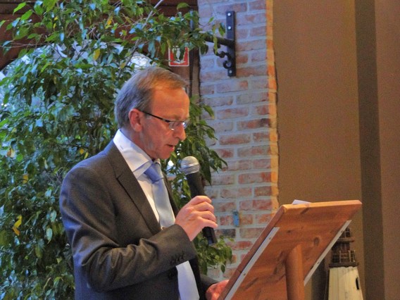 Alain_remue_rotary_-_deschuyffeleer_mei_2011__5_