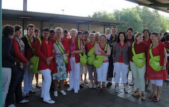 Editiepajot_roosdaal_vrouwen_met_vaart_pamel_op_event_leuven_foto_jacky_delcour__2_