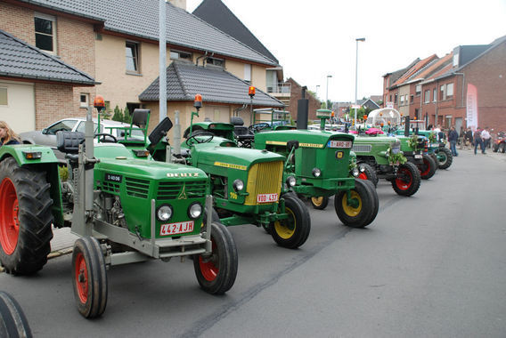 Editiepajot_affligem_tractortreffen_2011_1_foto_steven_walravens