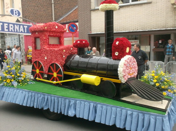 Editiepajot_ternat_bloemencorso_foto_guido_van_cauwelaert__1_