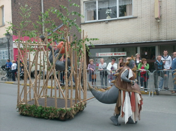 Editiepajot_ternat_bloemencorso_foto_guido_van_cauwelaert